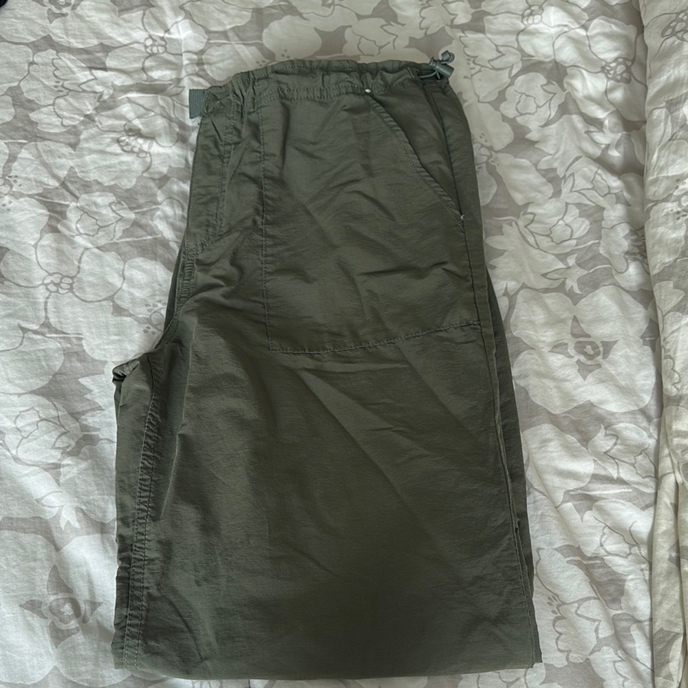 Aeropostale Green Joggers with Matte Finish
